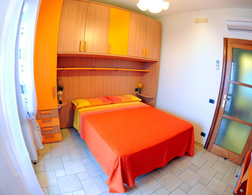 La Mela Blu Bed & Breakfast 3*